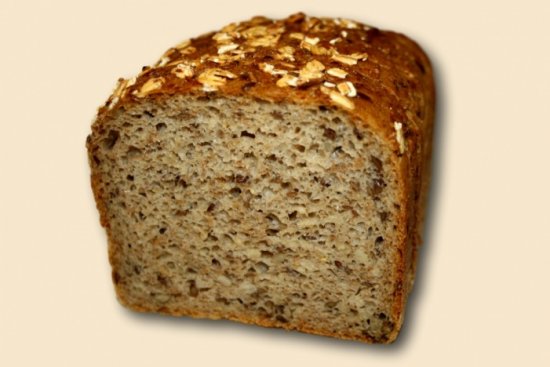 Chleb razowy wieloziarnisty (krojony)